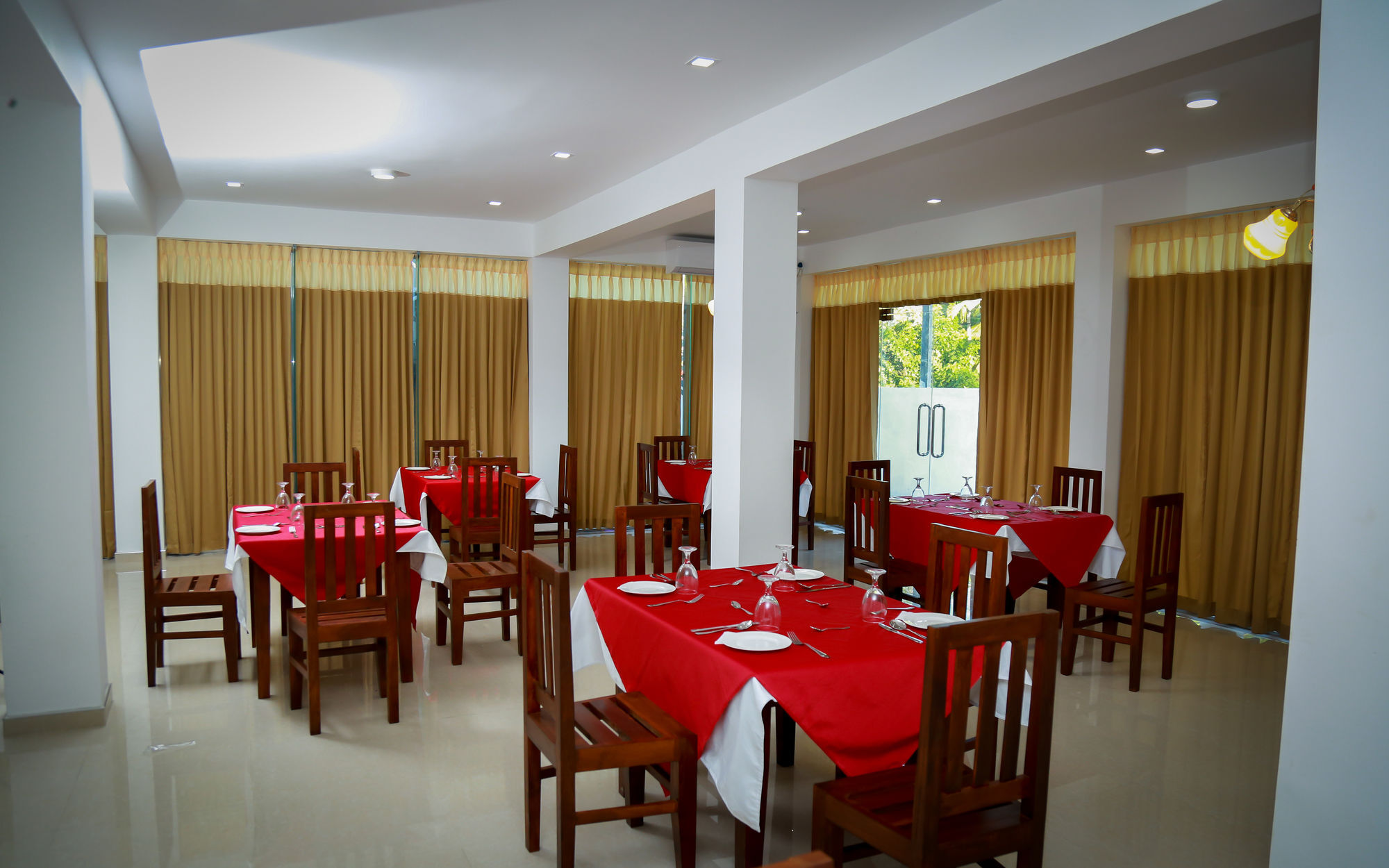 Muthu Resort & Restaurant Tangalle Exterior foto